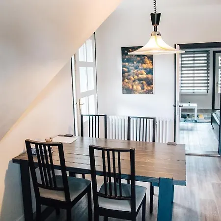 Apartman Rajschl - *